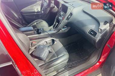 Хэтчбек Chevrolet Volt 2011 в 
