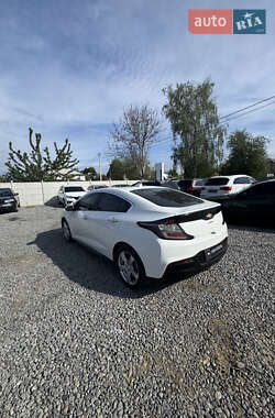 Хэтчбек Chevrolet Volt 2017 в 