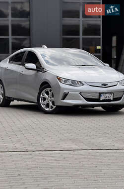 Хэтчбек Chevrolet Volt 2016 в 