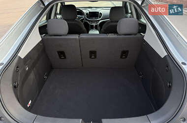 Хэтчбек Chevrolet Volt 2016 в 