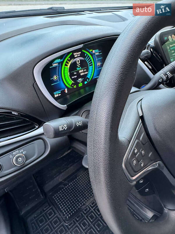 Хэтчбек Chevrolet Volt 2018 в Подольске фото 21 Хэтчбек Chevrolet Volt 2018 в Подольске