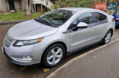 Хэтчбек Chevrolet Volt 2012 в 