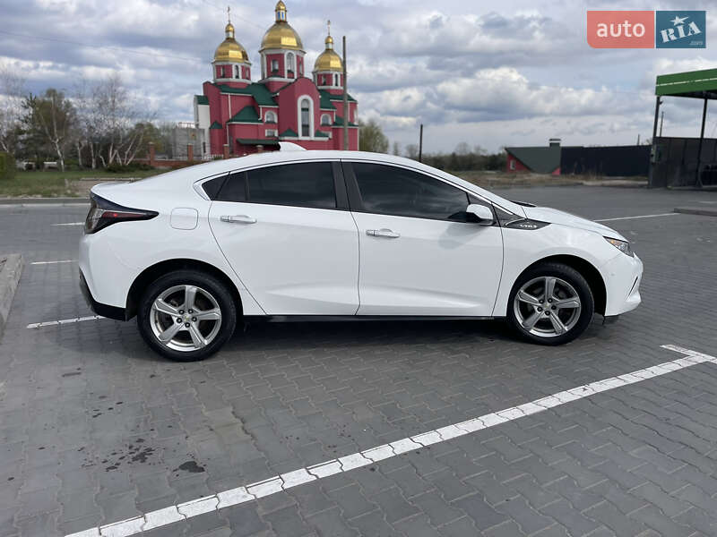 Хетчбек Chevrolet Volt 2015 в Кам'янському
