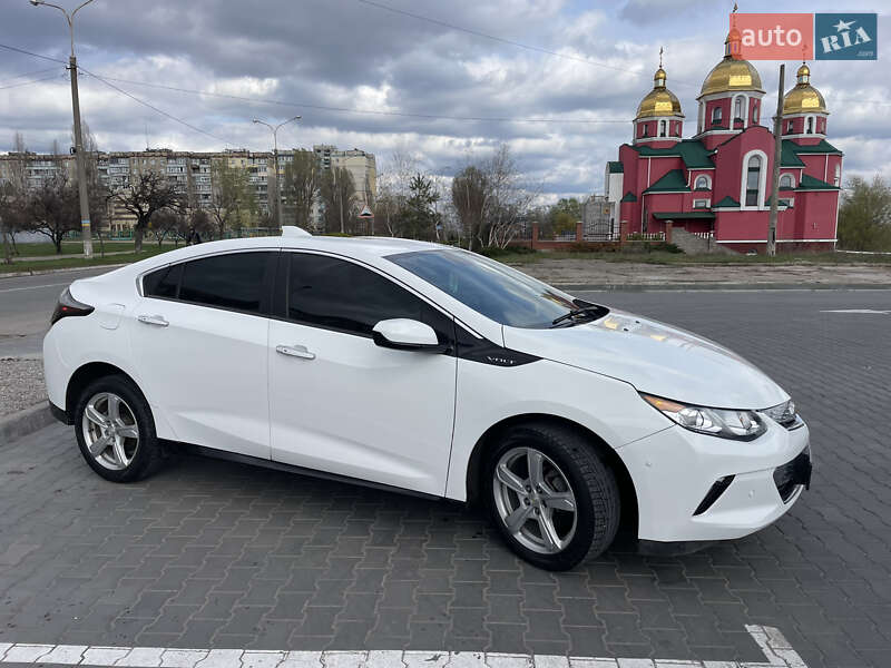 Хетчбек Chevrolet Volt 2015 в Кам'янському