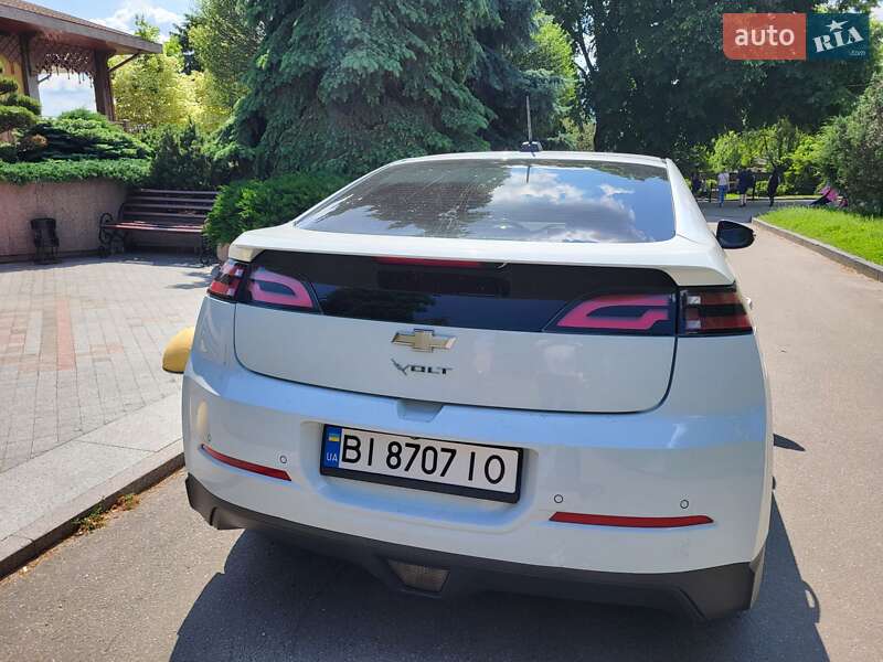 Хэтчбек Chevrolet Volt 2015 в Полтаве фото 17 Хэтчбек Chevrolet Volt 2015 в Полтаве