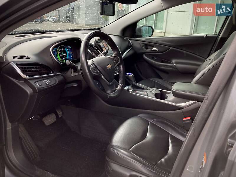 Хетчбек Chevrolet Volt 2018 в Києві