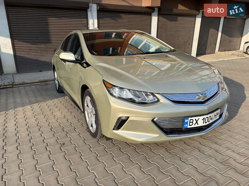 Хетчбек Chevrolet Volt 2016 в 