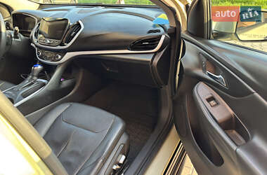 Хетчбек Chevrolet Volt 2016 в 