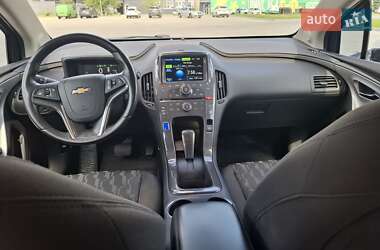 Хэтчбек Chevrolet Volt 2015 в 