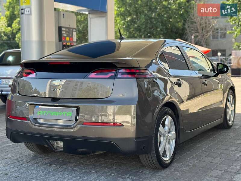 Хэтчбек Chevrolet Volt 2014 в Одессе