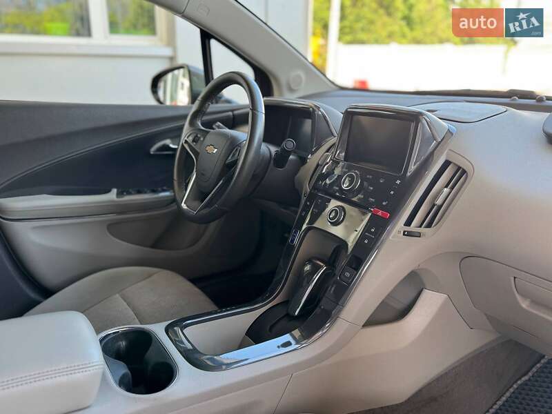 Хэтчбек Chevrolet Volt 2014 в Одессе
