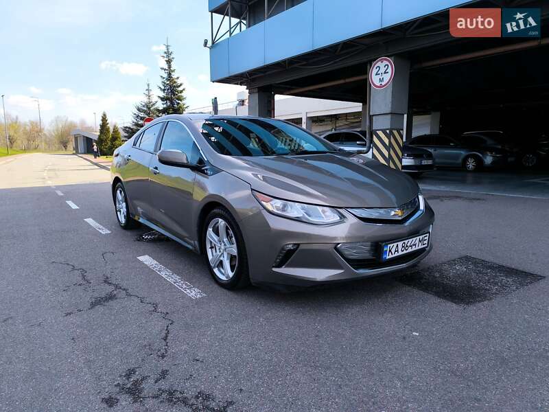 Хетчбек Chevrolet Volt 2017 в Києві
