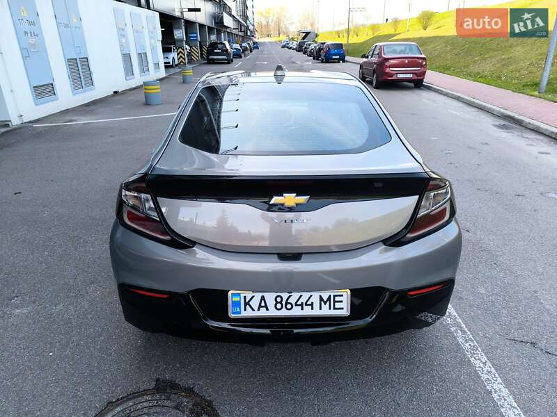 Хетчбек Chevrolet Volt 2017 в Києві