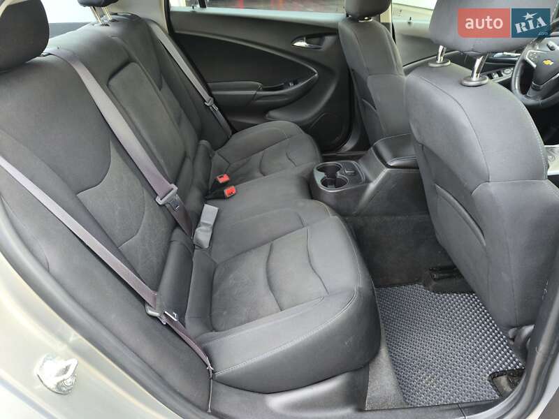Хетчбек Chevrolet Volt 2017 в Києві