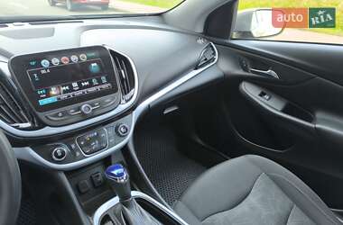 Хэтчбек Chevrolet Volt 2017 в 