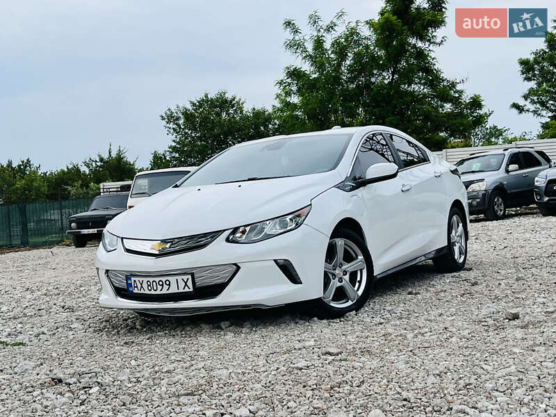 Хетчбек Chevrolet Volt 2017 в 
