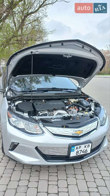 Хэтчбек Chevrolet Volt 2016 в Запорожье