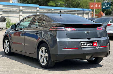 Хэтчбек Chevrolet Volt 2013 в 