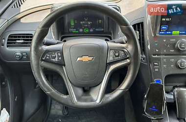 Хэтчбек Chevrolet Volt 2013 в 