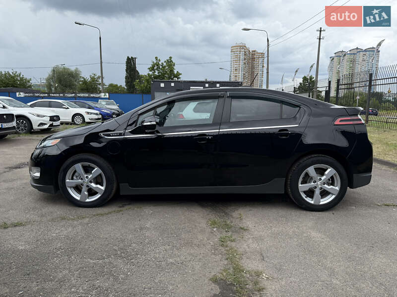 Хетчбек Chevrolet Volt 2015 в Києві