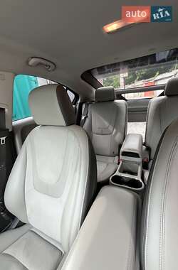 Хэтчбек Chevrolet Volt 2014 в Светловодске