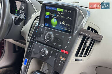 Хэтчбек Chevrolet Volt 2014 в 