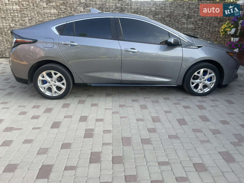Хэтчбек Chevrolet Volt 2017 в Белой Церкви фото 5 Хэтчбек Chevrolet Volt 2017 в Белой Церкви
