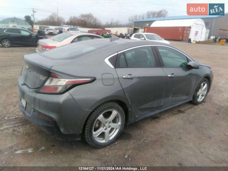 Хэтчбек Chevrolet Volt 2016 в Ивано-Франковске