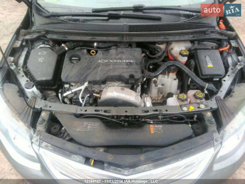 Хэтчбек Chevrolet Volt 2016 в Ивано-Франковске