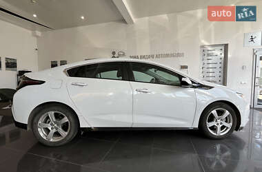 Хэтчбек Chevrolet Volt 2018 в 