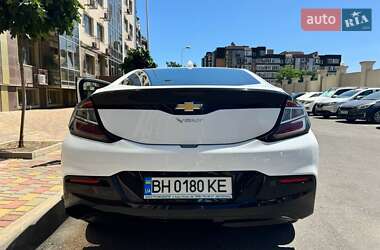 Хэтчбек Chevrolet Volt 2016 в 