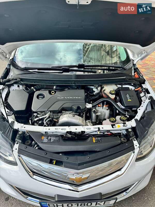 Хэтчбек Chevrolet Volt 2016 в Одессе