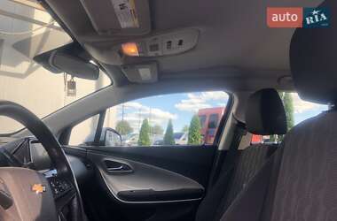 Хэтчбек Chevrolet Volt 2014 в 