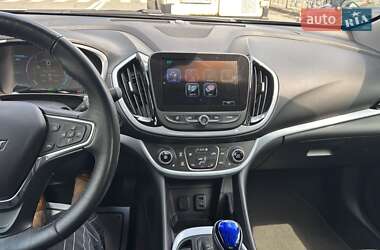 Хэтчбек Chevrolet Volt 2016 в 