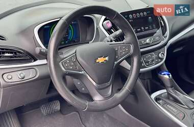Хэтчбек Chevrolet Volt 2016 в 