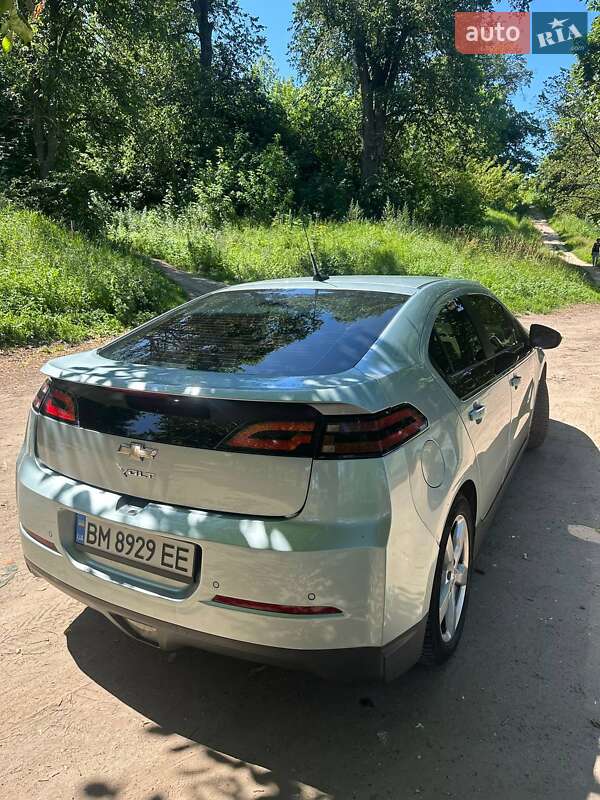 Хэтчбек Chevrolet Volt 2013 в Сумах