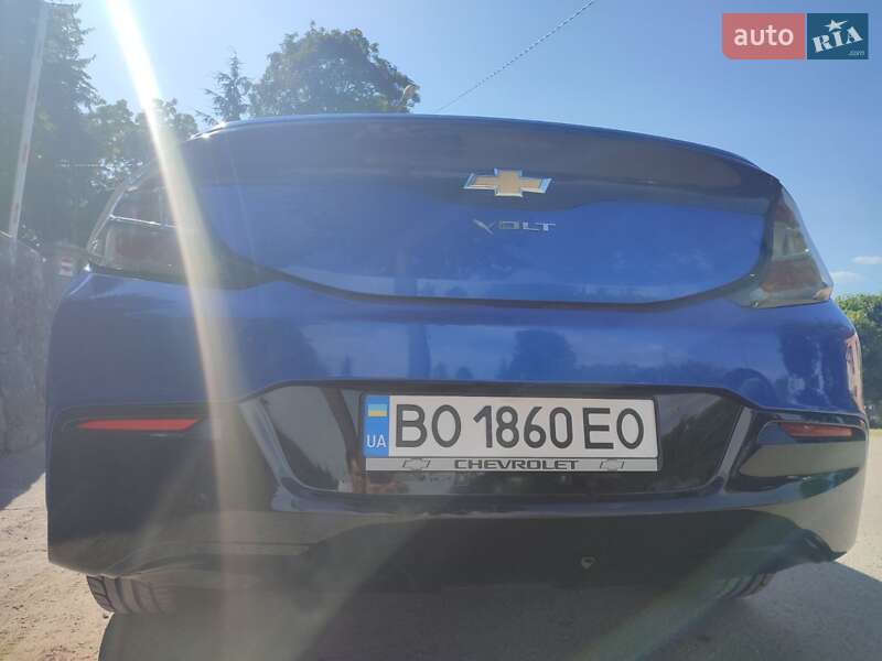 Хэтчбек Chevrolet Volt 2016 в Тернополе
