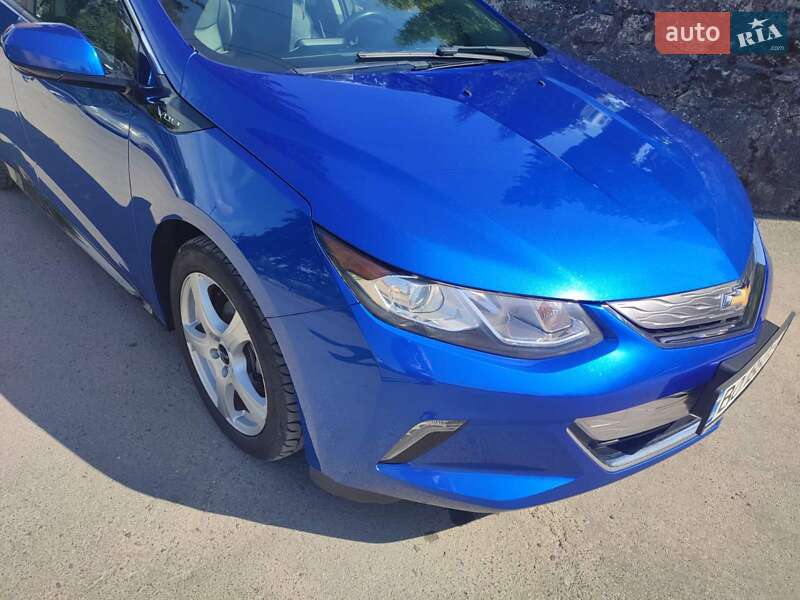 Хэтчбек Chevrolet Volt 2016 в Тернополе