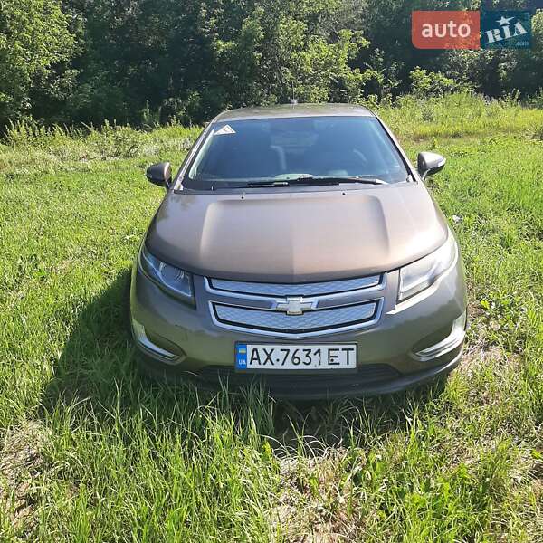 Хэтчбек Chevrolet Volt 2015 в Харькове