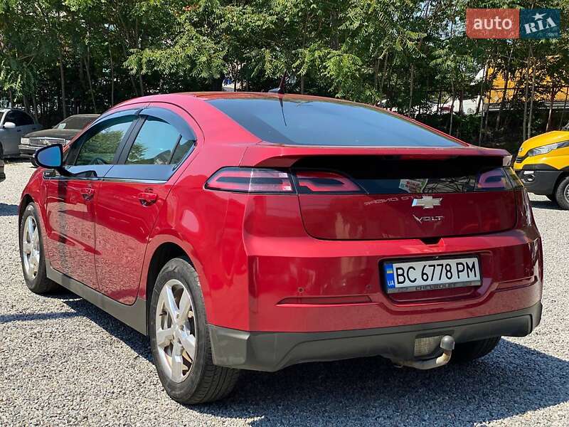 Хэтчбек Chevrolet Volt 2012 в Днепре