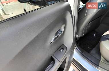 Хэтчбек Chevrolet Volt 2010 в 