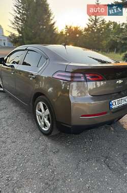 Хэтчбек Chevrolet Volt 2014 в 