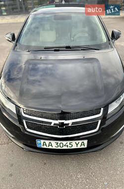 Хэтчбек Chevrolet Volt 2012 в 