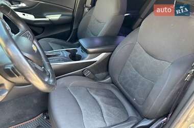 Хэтчбек Chevrolet Volt 2017 в 