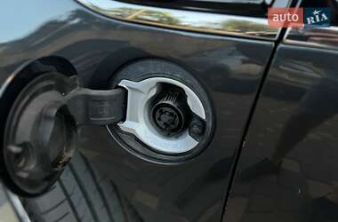 Хэтчбек Chevrolet Volt 2015 в 