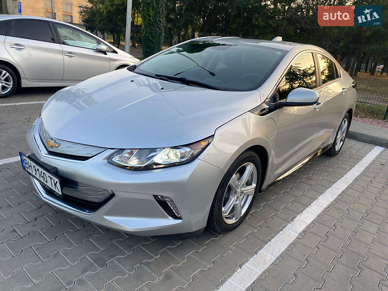 Хэтчбек Chevrolet Volt 2015 в Одессе