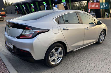 Хэтчбек Chevrolet Volt 2015 в 