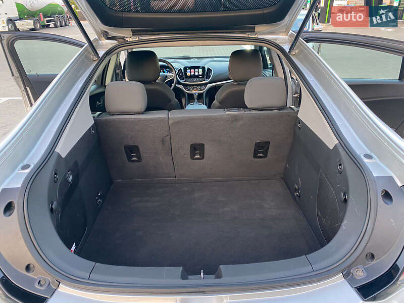 Хэтчбек Chevrolet Volt 2015 в Одессе
