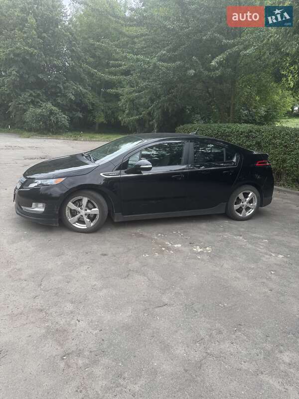 Хэтчбек Chevrolet Volt 2012 в Тернополе