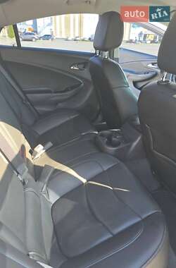 Хэтчбек Chevrolet Volt 2017 в 